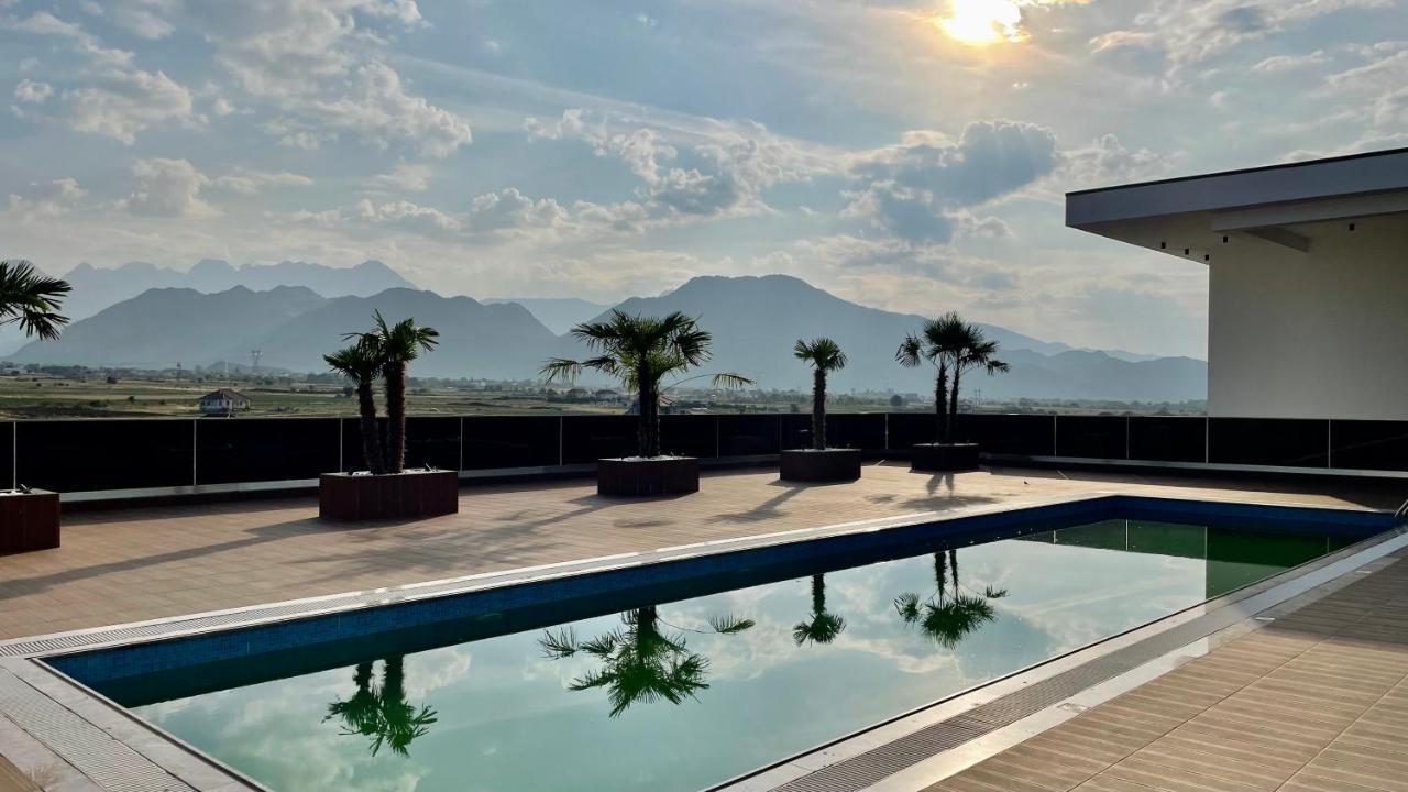 Deluxe Resort And Spa Koplik エクステリア 写真