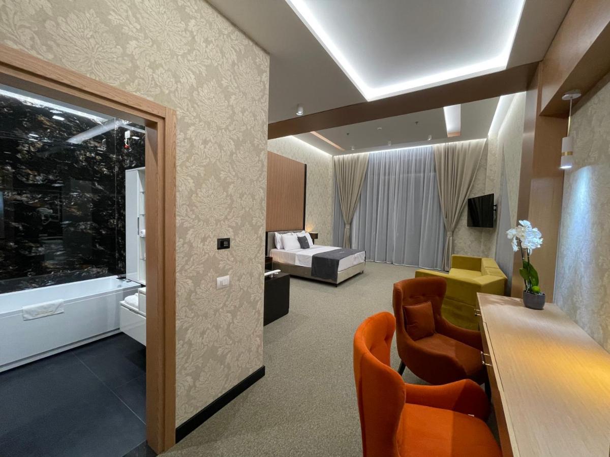 Deluxe Resort And Spa Koplik エクステリア 写真