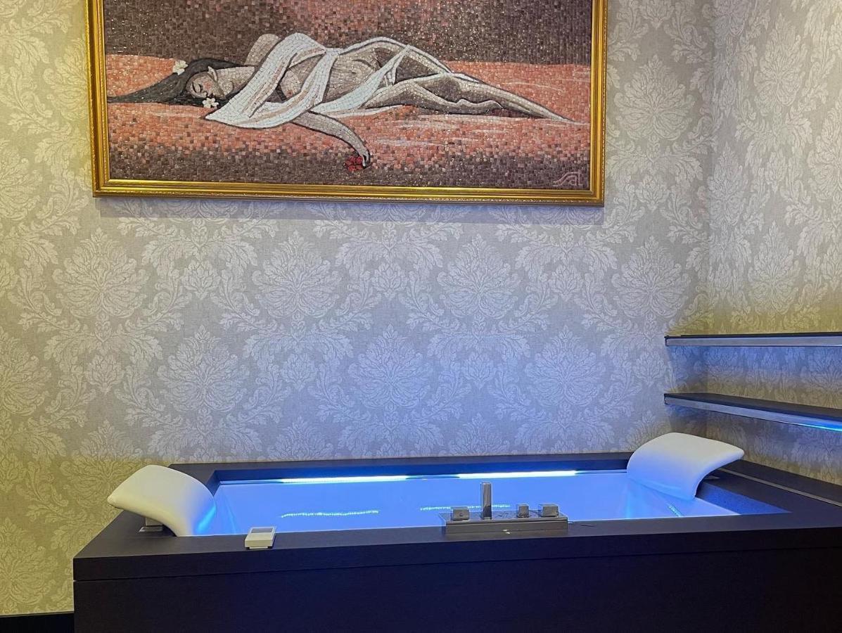Deluxe Resort And Spa Koplik エクステリア 写真