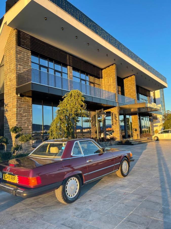 Deluxe Resort And Spa Koplik エクステリア 写真