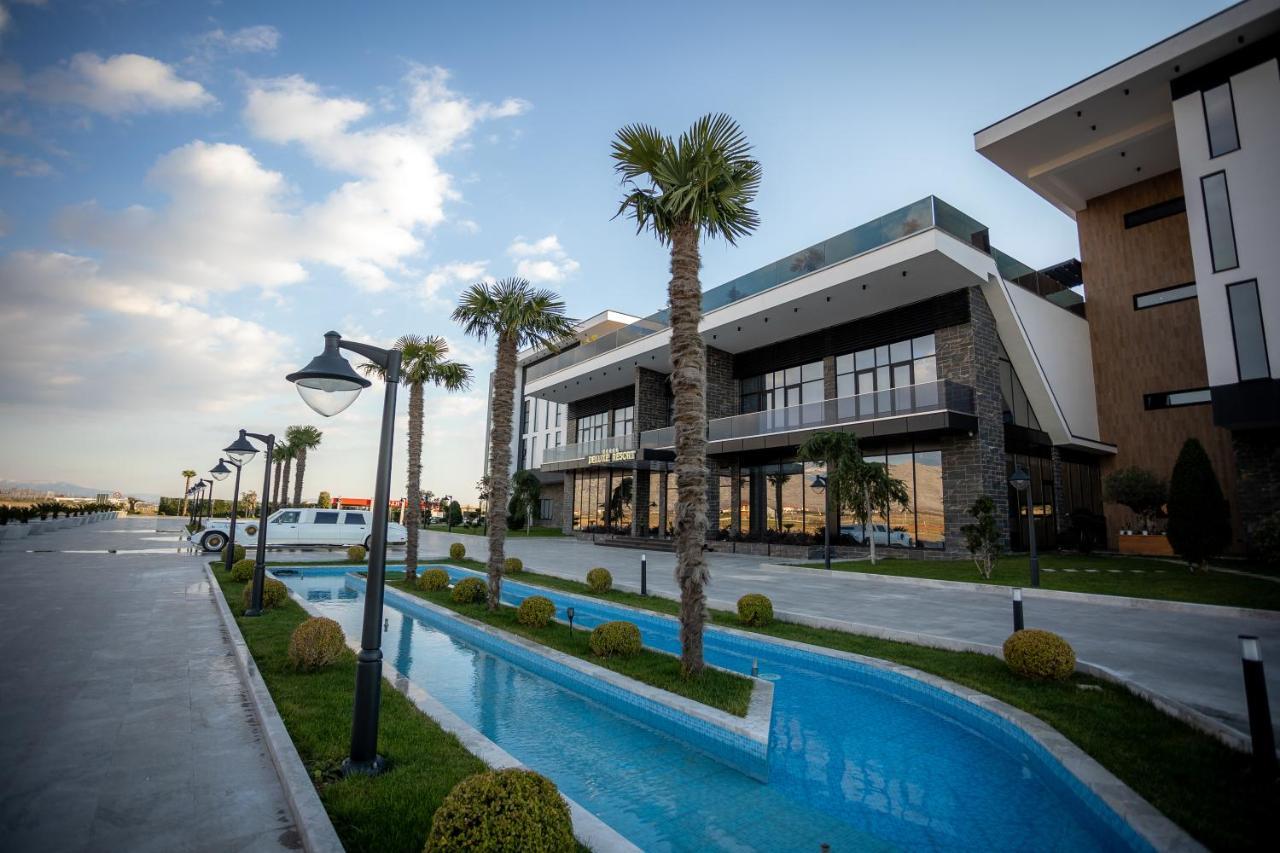 Deluxe Resort And Spa Koplik エクステリア 写真